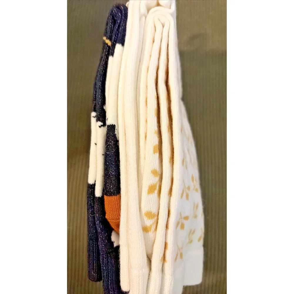 A New Day Women's 3-Pairs Cotton Blend Crew Socks w/ Large Flowers Size 4-10
